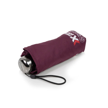Isotoner Mini X-Tra Solide Parapluie Pliant Prune fermé