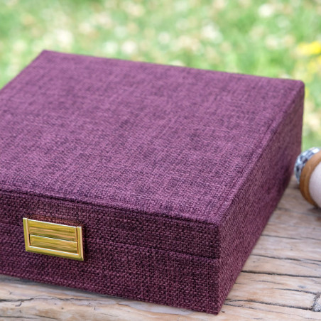 Maison Scarlett Anne Lin Jewelry Box Bordeaux