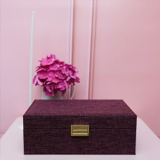 Maison Scarlett Louise Jewelry Box in Bordeaux Lin