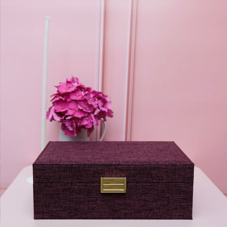 Maison Scarlett Louise Jewelry Box in Bordeaux Lin