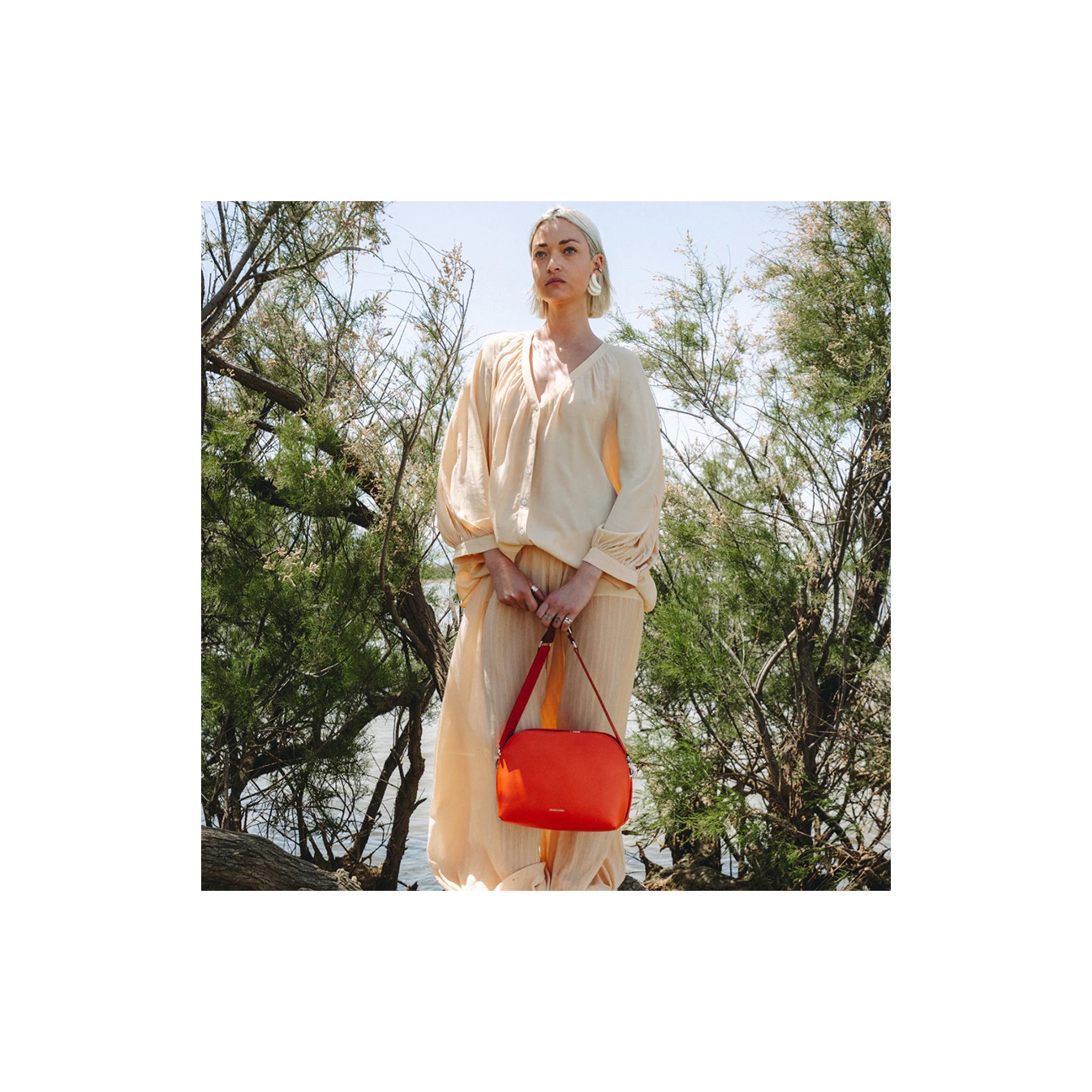 Ateliers Fourès Odyssée Large Format Shoulder Bag H749 Orange