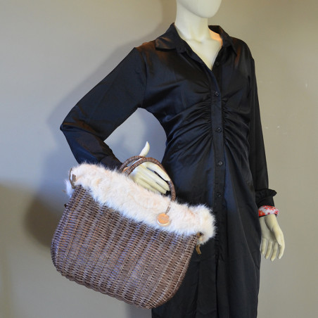 Le Voyage en Panier Moscopelli Medium Cabas Beige porté