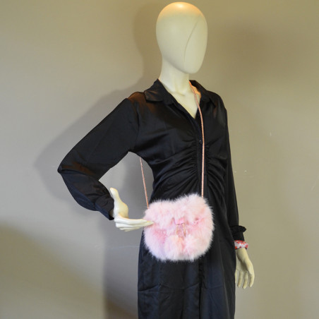Le Voyage En Panier Panpan Mini Sac Bourse Poils Rose porté