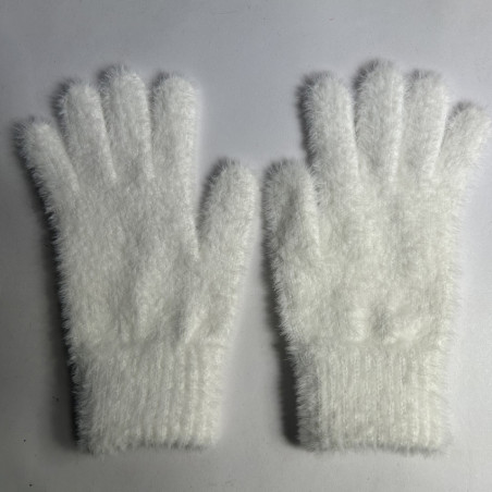 Fonem Set Ecru Gloves, Scarf & Beanie
