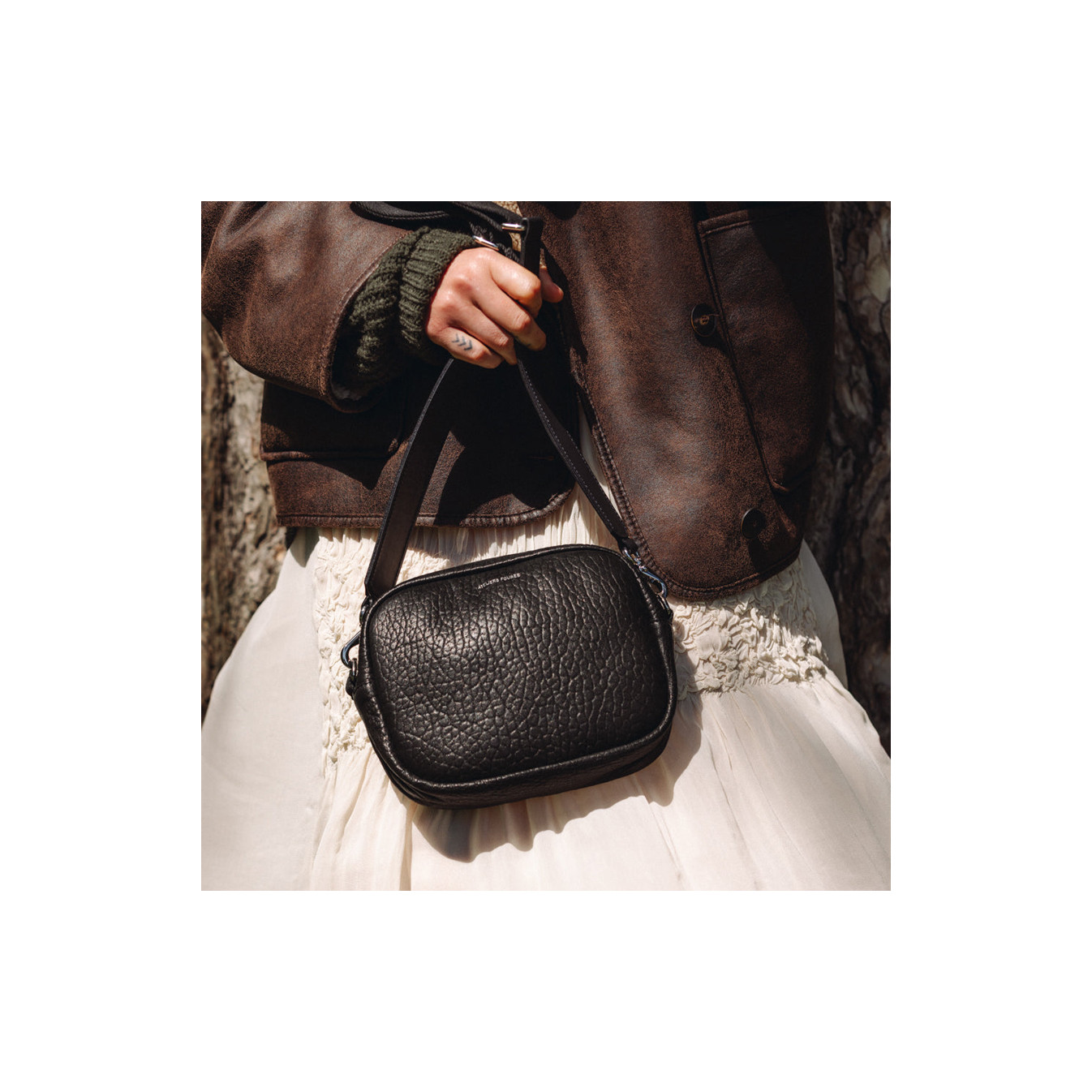 Ateliers Fourès Baroudeuse Shoulder Bag Aura Bubble U122 Black