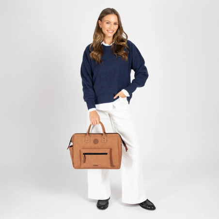 Messenger V2 16" Laptop Bag Moscow