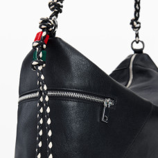 Desigual Half Logo Grand Sac Bandoulière Avec Charms Negro détails