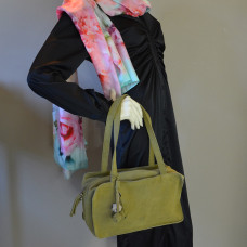 Biba Blaine Sac Porté Epaule en Cuir Velours BLI1L Verde Claro porté
