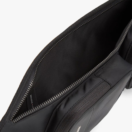 Tommy Hilfiger TH Repreve Holster Bag BDS Black