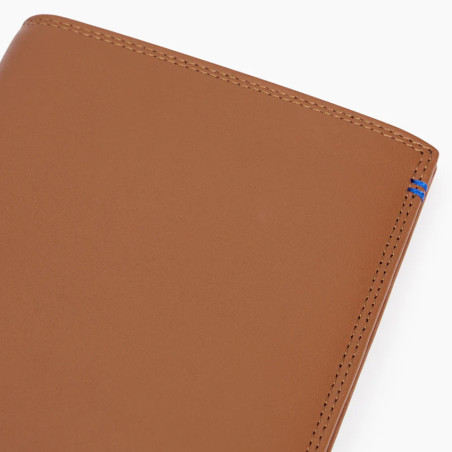 The Tanneur Martin Large Zippered Smooth Leather Anti RFID Tan