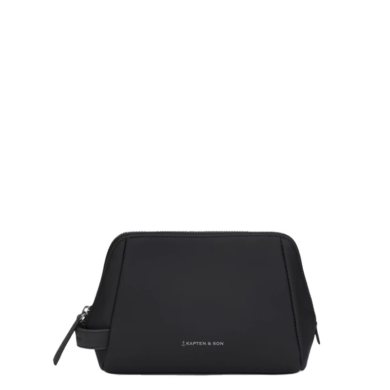 Kapten & Son Trevi All Black Toiletry Bag