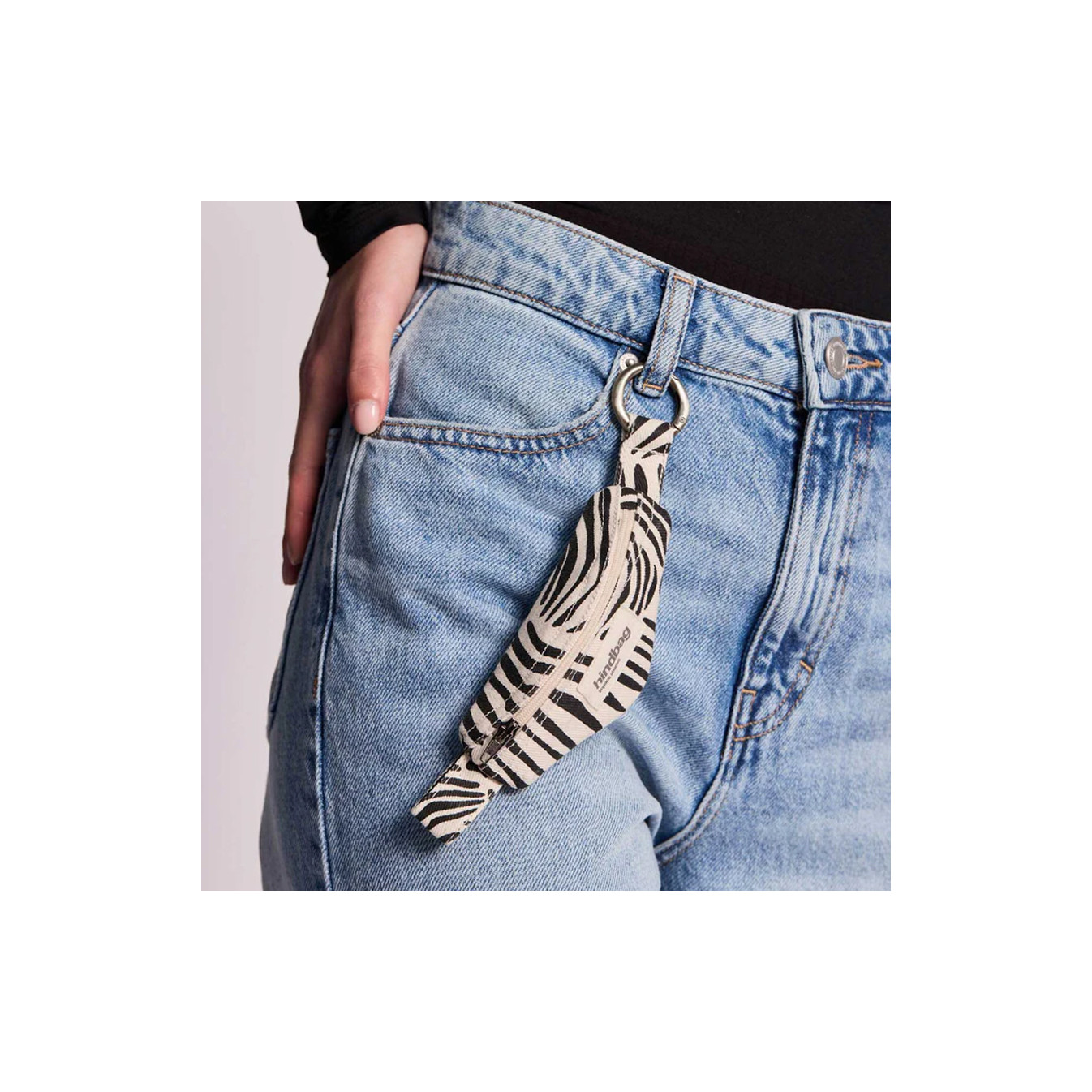 Hindbag Côme Keychain Banana Bag Ecru Zebra