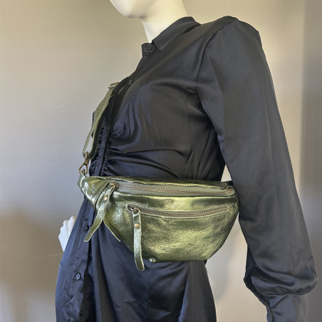 Shiny Leather Banana Bag Farfouillette