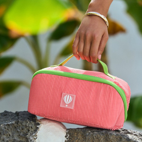 Le Voyage En Panier Bubble Gum Trousse De Toilette Velours Rose