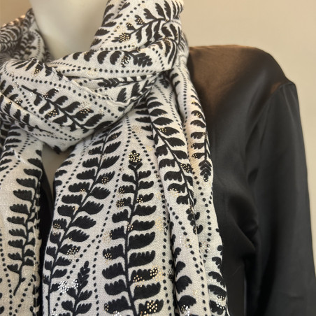 Farfouillette Souffle Végétal Foulard Aux Motifs Fleurs Noires détails