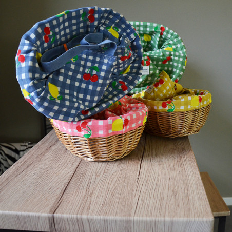 Le Voyage en Panier Vichy Fruit Insulated Basket Green