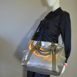 Mila Louise Nicoli AR5 Grand Cabas et Sac Week-end Oyster porté