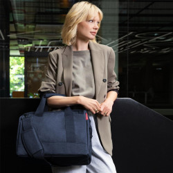 Reisenthel Travel Allrounder M Sac de Voyage Multifonctionnel Navy porté