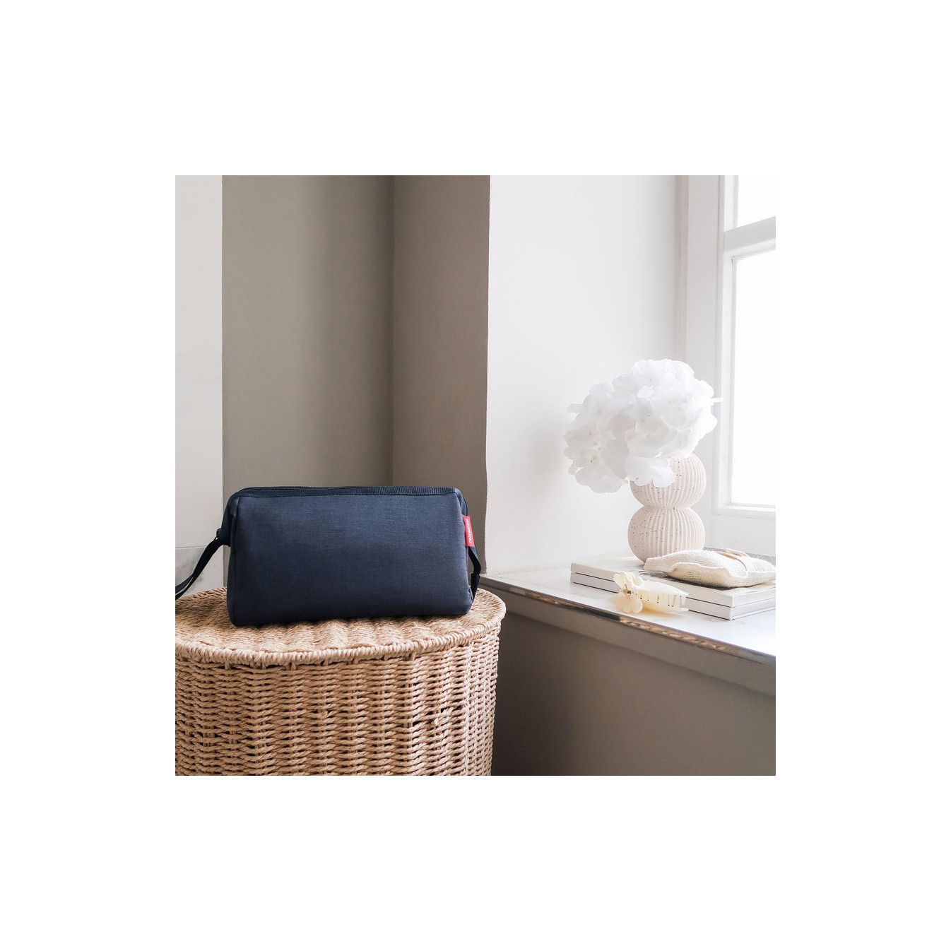 Reisenthel Travelcosmetic Navy Toiletry Bag