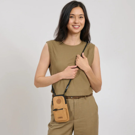 Cabaïa Phonebag Pochette Téléphone Moscou porté