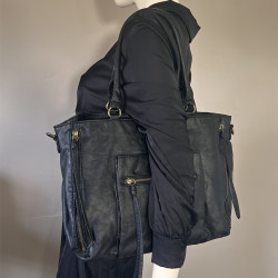 Farfouillette Sac Shopping Zippé Noir porté