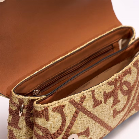 Guess Kirsten Mini Sac A Main Baguette NRC Naturel Camel ouvert