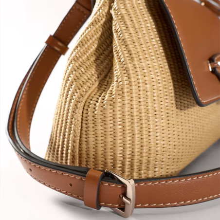 Guess Maggie Small Shoulder Bag Faux Leather Raffia Look NRC Natura...