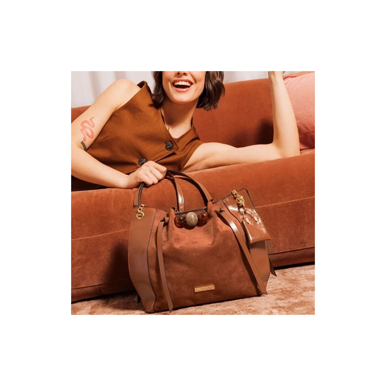 Lollipops Tarick Bucket Bag M Camel