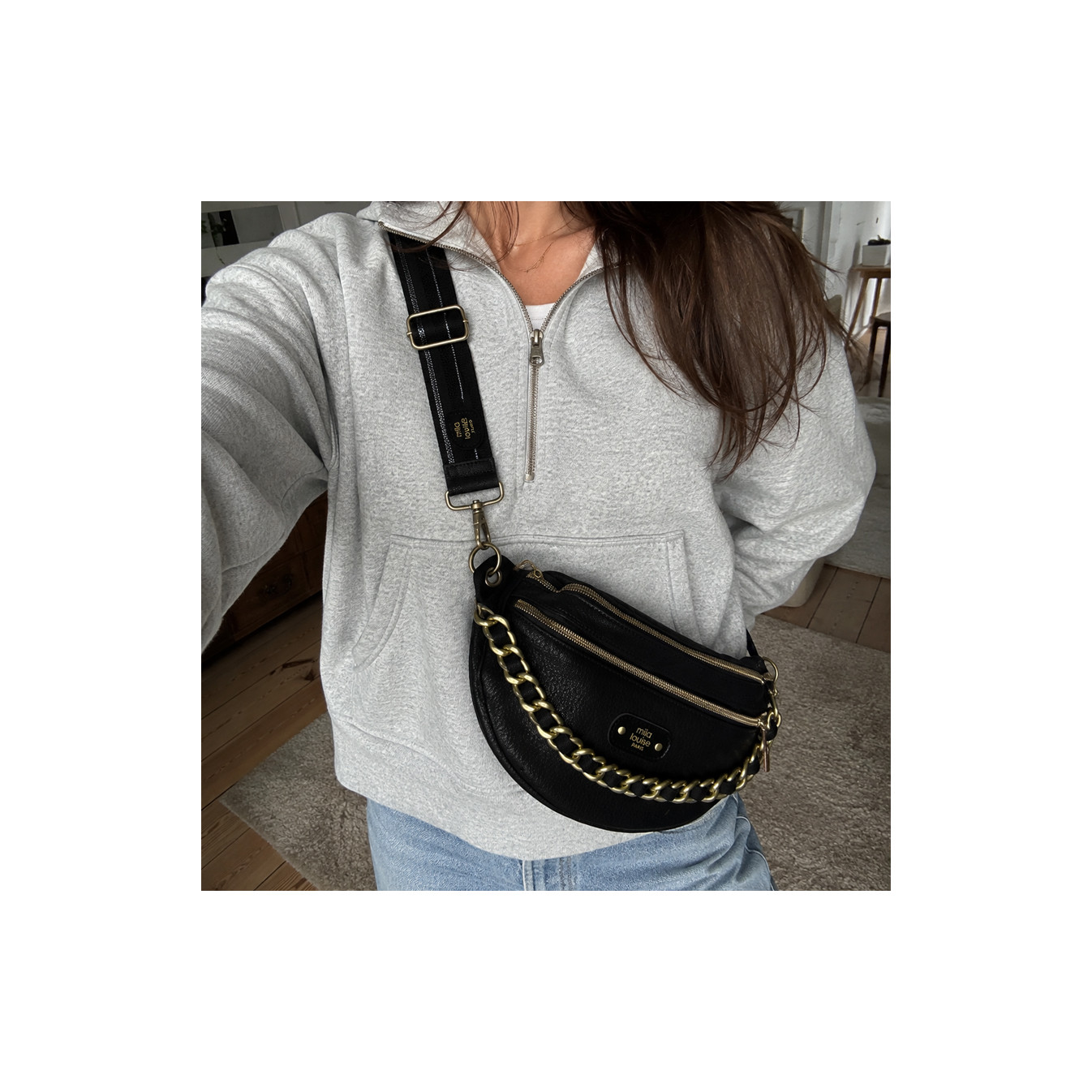 Mila Louise Petra GR Banana Bag Grainy Leather Black