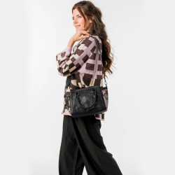 Anekke Iron Sac Bowling Noir porté épaule