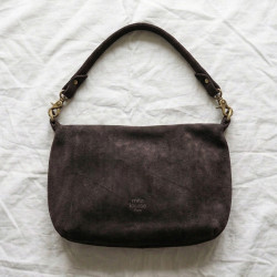 Mila Louise Maey V Crossbody Bag in Brown Leather Dark