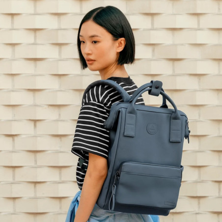 Cabaïa Slim Bag M Sac A Dos 14" Végan Russel porté
