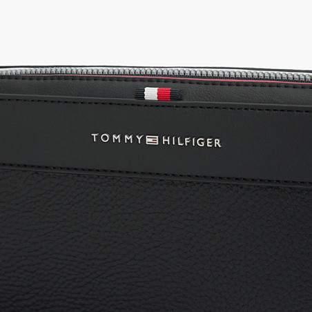 Tommy Hilfiger TH Central Pouch Grained Finish BDS Black