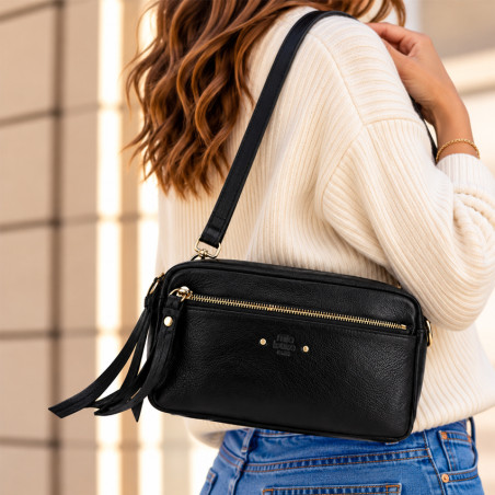 Mila Louise Tata CC Sac Trotteur En Cuir Grainé Noir porté