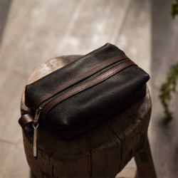 Bleu de Chauffe Zazou Leather Toiletry Bag Brown