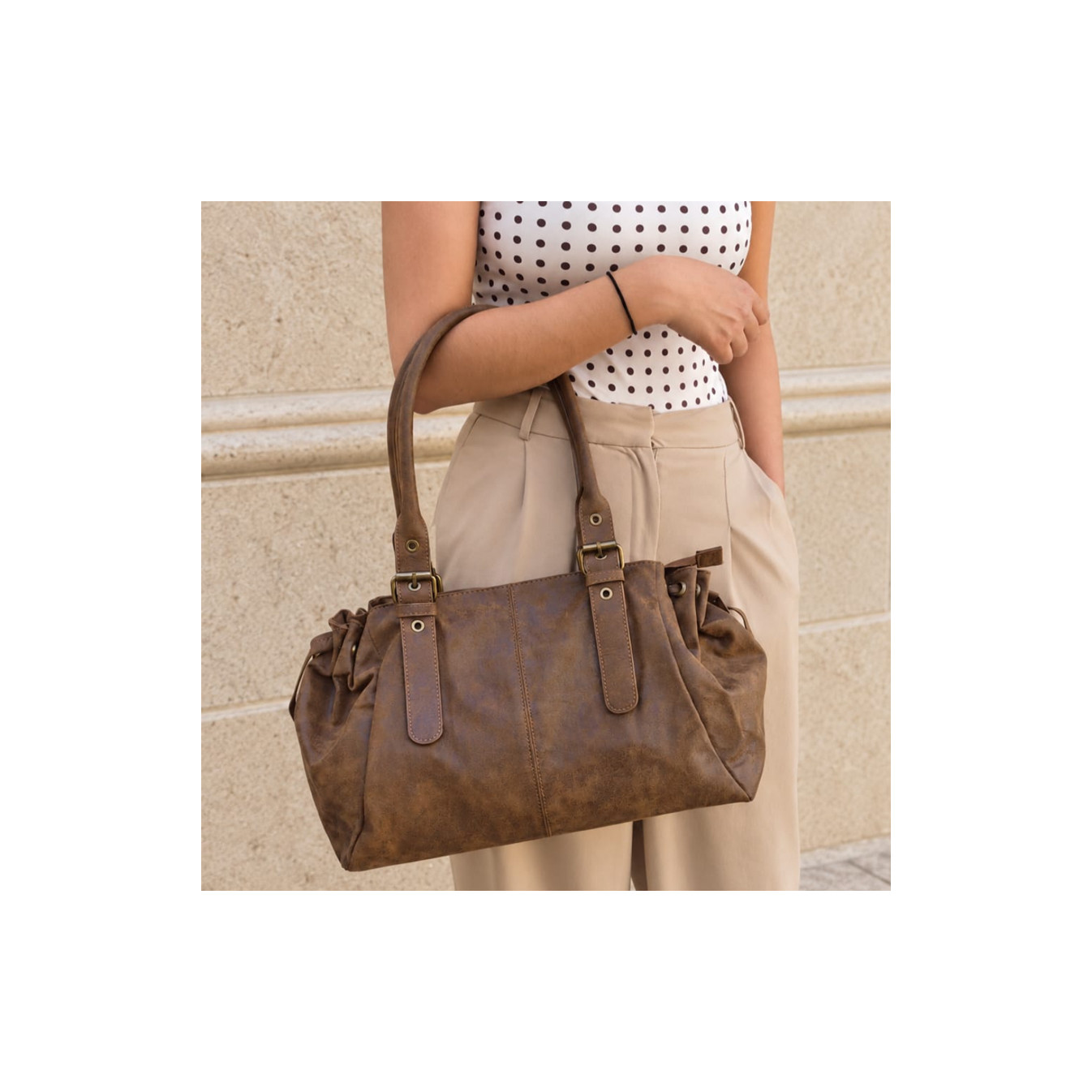 Farfouillette Sac Shopping Effet Brillant Camel