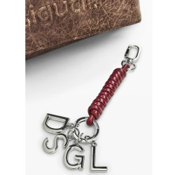 Desigual Half Logo Sac Porté Travers A Rabat Effet Cuir Marron Oscuro porte-clés