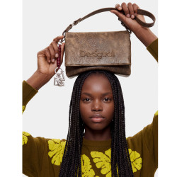 Desigual Half Logo Sac Porté Travers A Rabat Effet Cuir Marron Oscuro