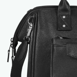 Chelsea Crossbody Bag Worn Across L