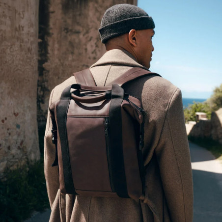 Ateliers Fourès Socrate Sac A Dos Compact En Cuir O402 Mustang