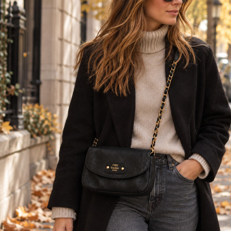 Mila Louise Malorie PT14 Petit Sac Trotteur Motif Python Noir porté
