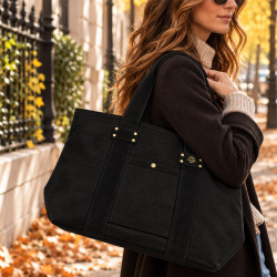 Mila Louise Peguy EP12 Sac Shopping Motif Python Noir porté