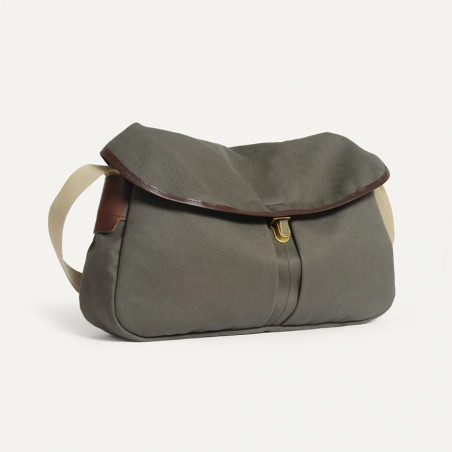 Bleu De Chauffe Léon Satchel in Cotton BM Khaki