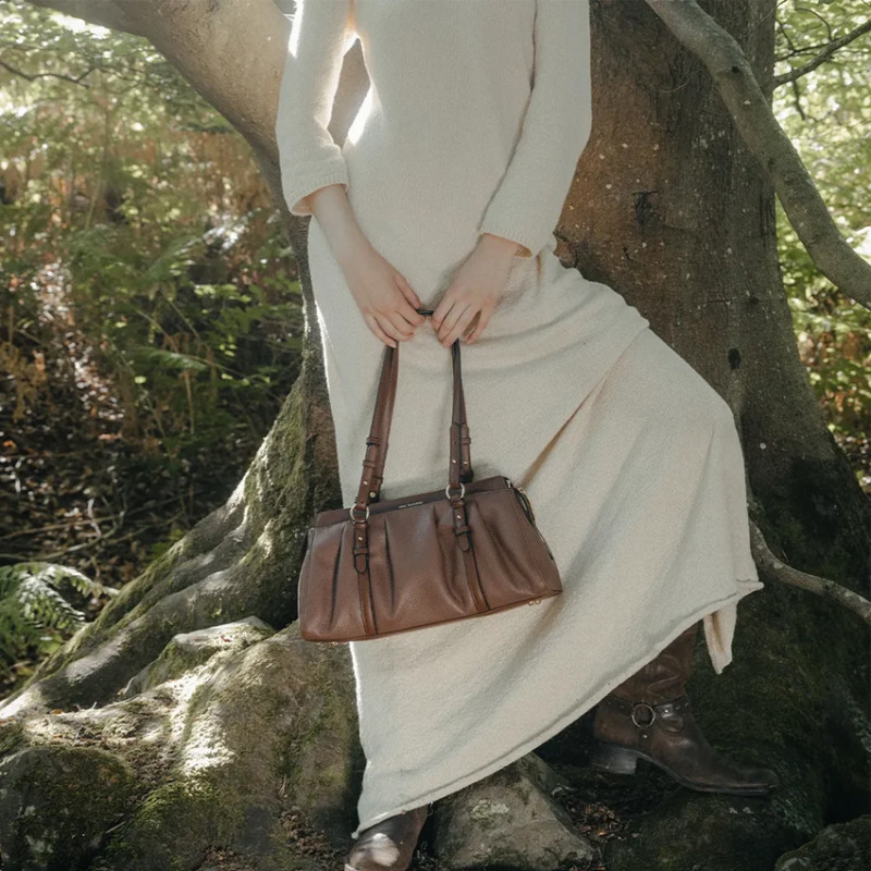 Mac Alyster Cold Grand Sac Baguette & Shopping Chocolat