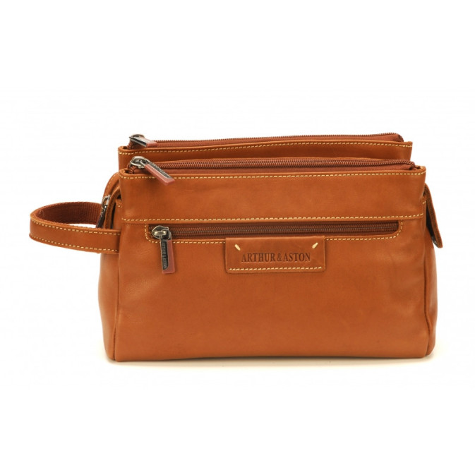 Arthur & Aston Johany Leather Cognac Toiletry Bag